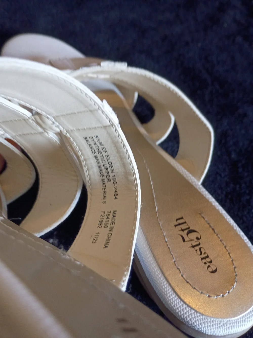 East 5th Elden White Triple Strap Slide Sandals Size 8.5M Comfort Slip-On